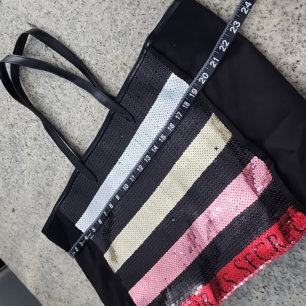Victoria Secrets sequence tote, beach bag! - Picture 7 of 9